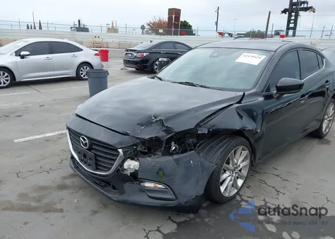 2017 Mazda Mazda3 из США, поврежденный, VIN JM1BN1V79H1110072